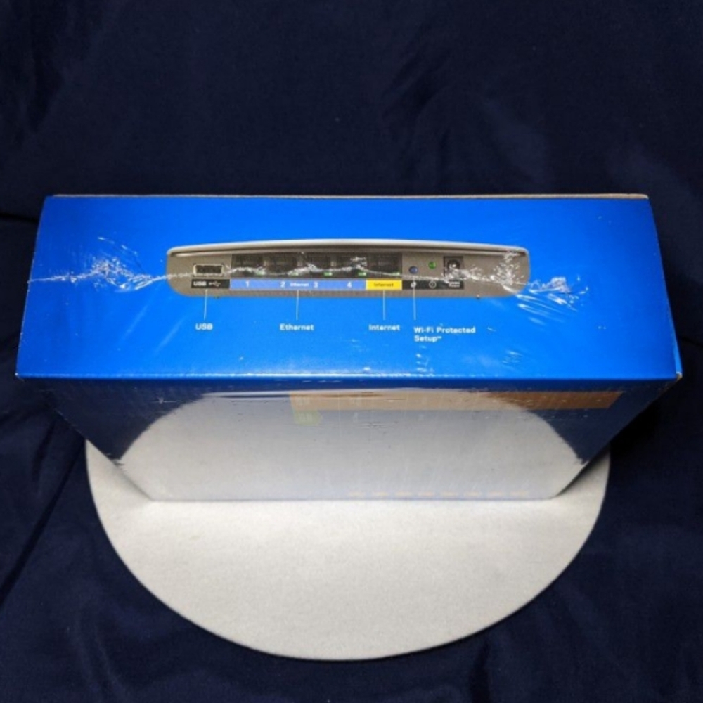 Linksys N600 Router - Picture 3 of 5